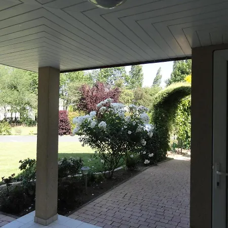 Δωμάτια σε οικογενειακή κατοικία Meublee En Duplex Independante